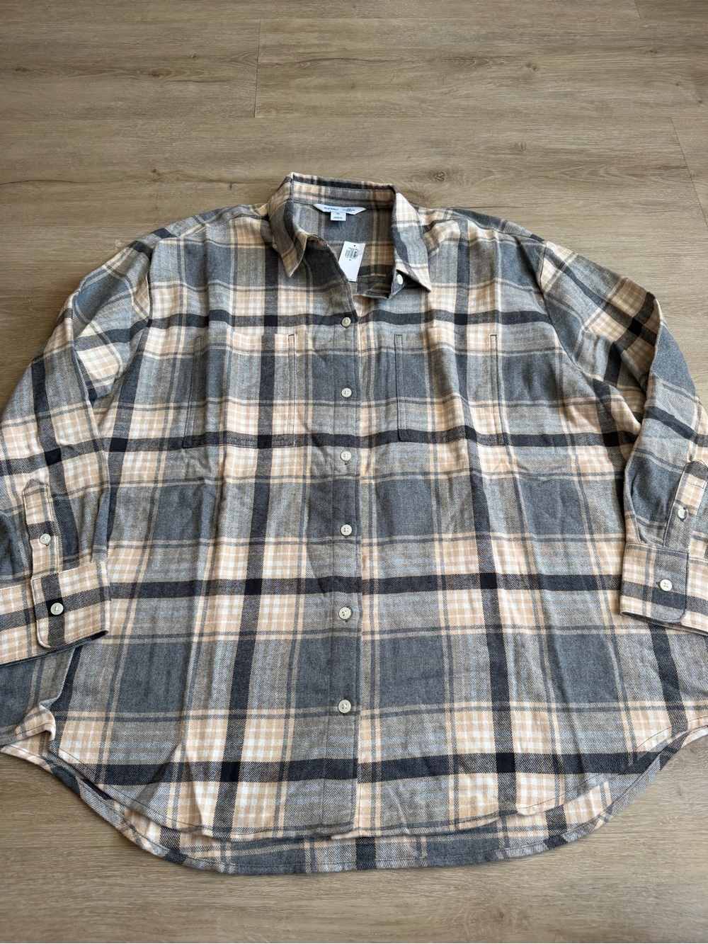 Old Navy The Boyfriend Shirt Gray Plaid 100% Cotton Flannel XL NWT
